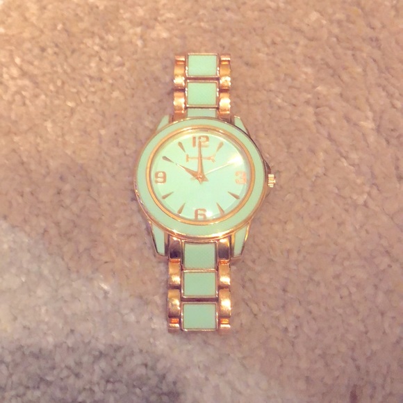 Jewelry - ⌚ Wildlife by Heidi Klum Watch ⌚